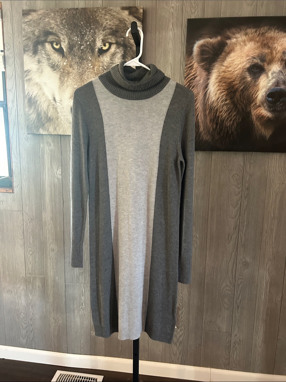 New Adrienne Vittadini Dress